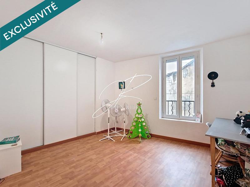 Maison - 165 m² - 6 pièces
