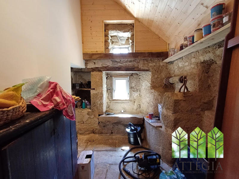 Maison - 180 m² - 5 pièces