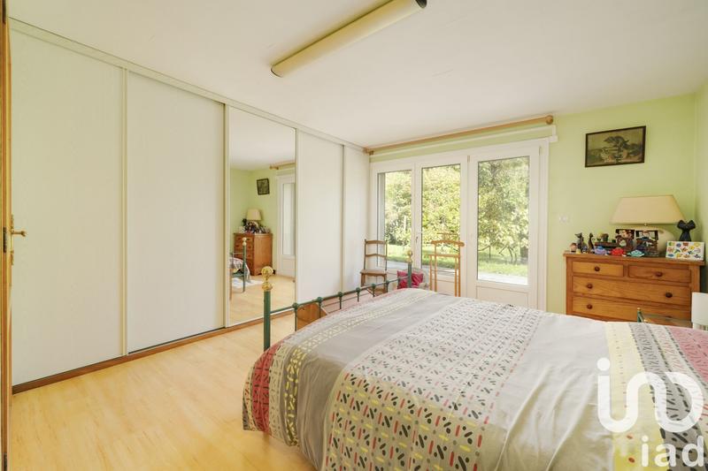 Maison - 286 m² - 9 pièces