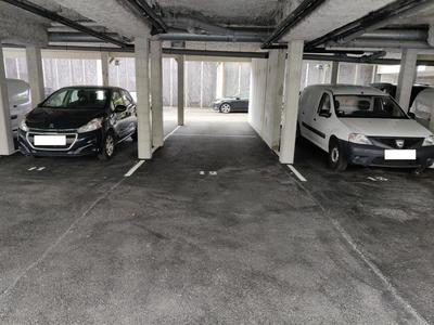 Parking - 10 m²
