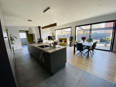 Maison - 124 m² - 6 pièces