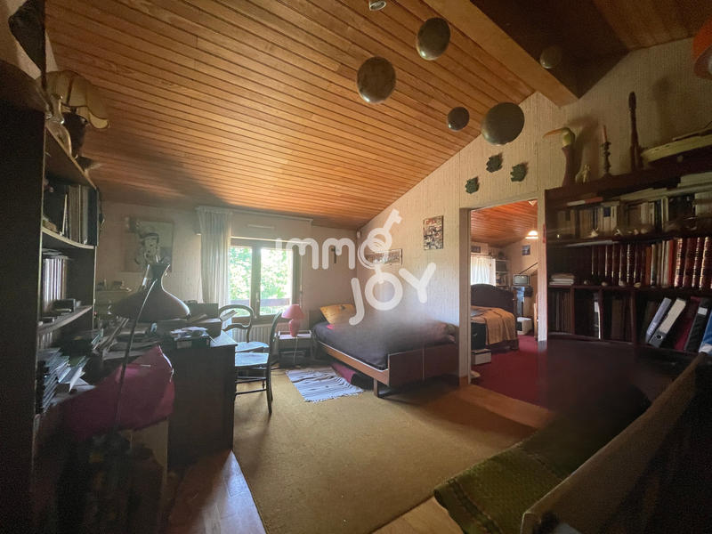 Maison - 160 m² - 7 pièces