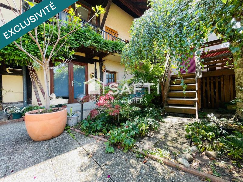 Maison - 160 m² - 8 pièces