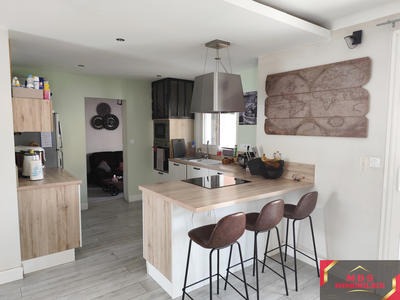 Maison - 123 m² - 6 pièces