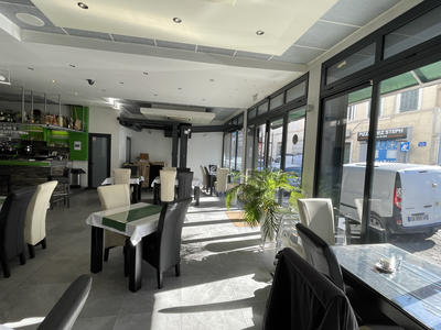 Local commercial - 180 m²