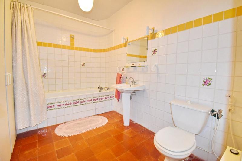 Maison - 196 m² - 5 pièces