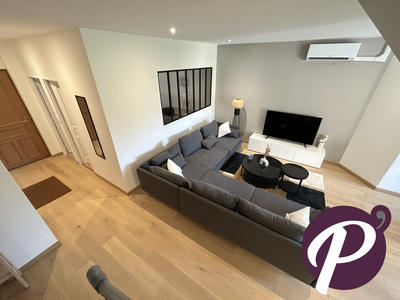 Maison traditionnelle - 132 m² - 5 pièces