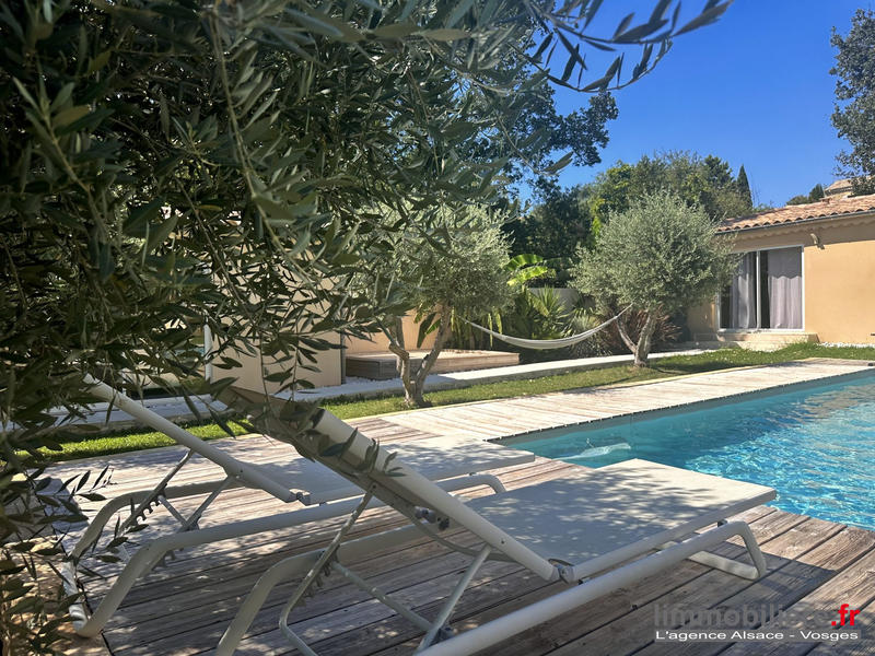 Villa - 200 m² - 7 pièces