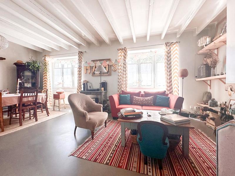 Maison - 95 m² - 5 pièces