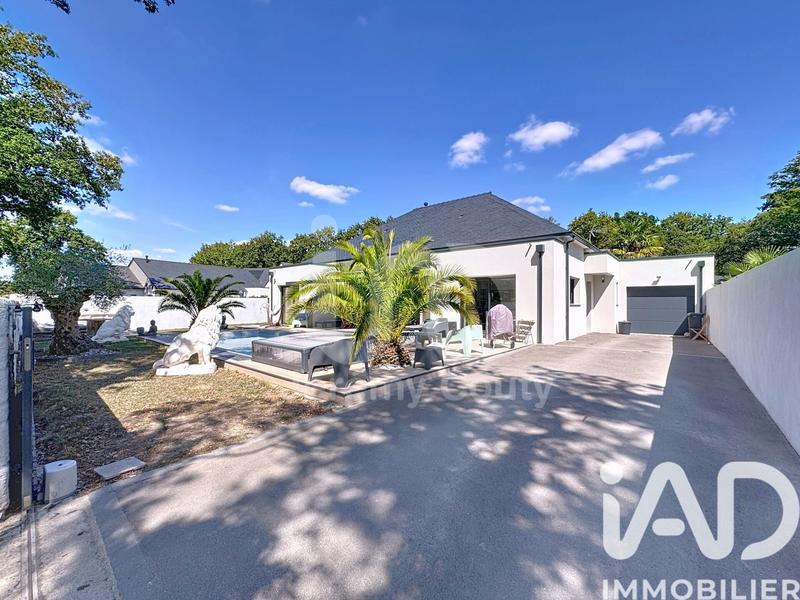 Maison - 152 m² - 7 pièces