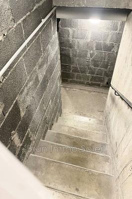 Parking / Garage - 17 m²