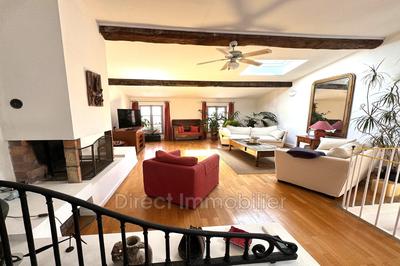 Maison - 121 m² - 4 pièces