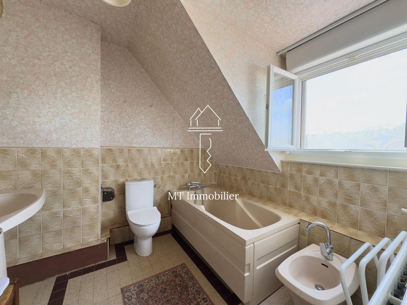 Maison - 134 m² - 6 pièces