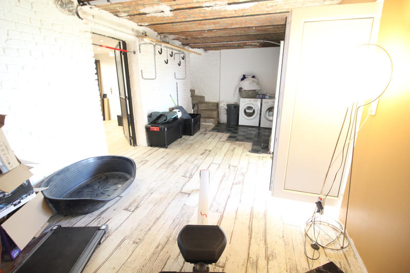 Maison - 97 m² - 6 pièces