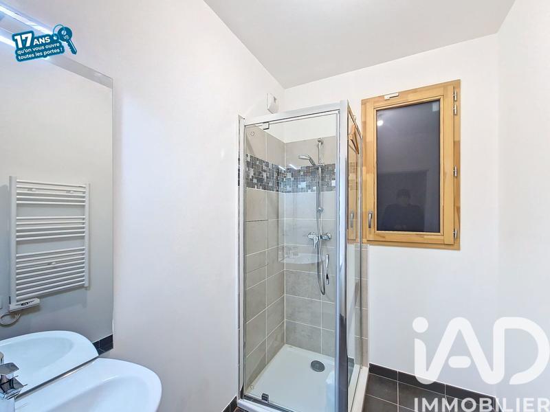 Appartement - 81 m² - 4 pièces
