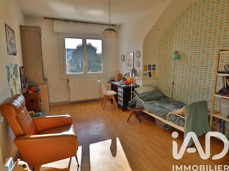 Maison - 172 m² - 8 pièces