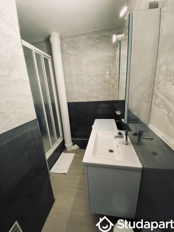 Chambre - 9 m² - 1 pièce