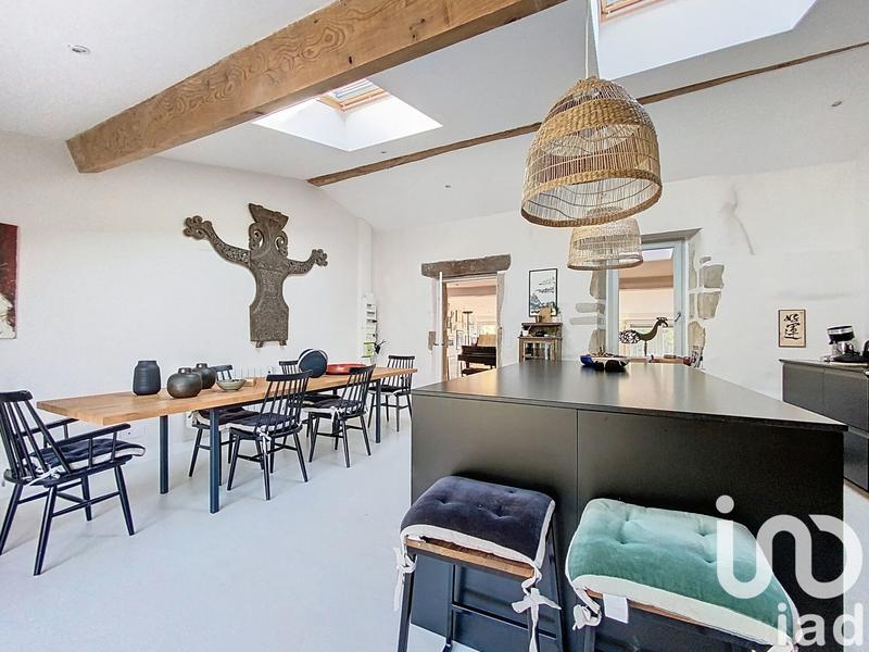 Maison - 435 m² - 20 pièces