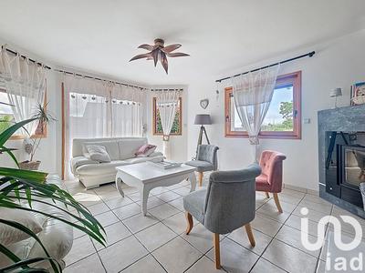 Maison - 137 m² - 7 pièces