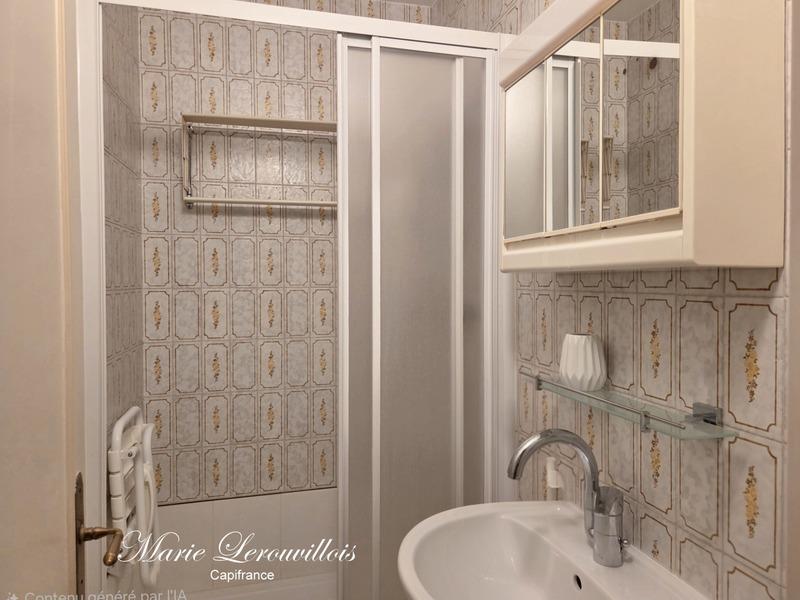 Appartement - 101 m² - 5 pièces