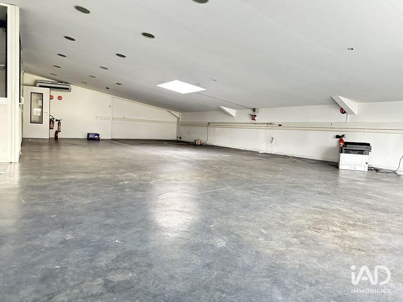 Local commercial - 197 m²