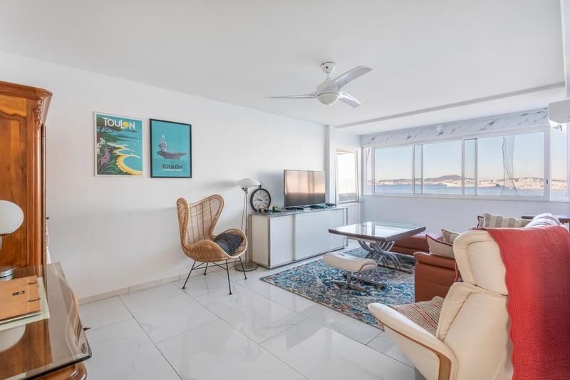 Appartement - 70 m² - 3 pièces