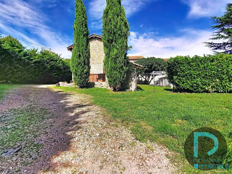 Maison ancienne - 193 m² - 6 pièces