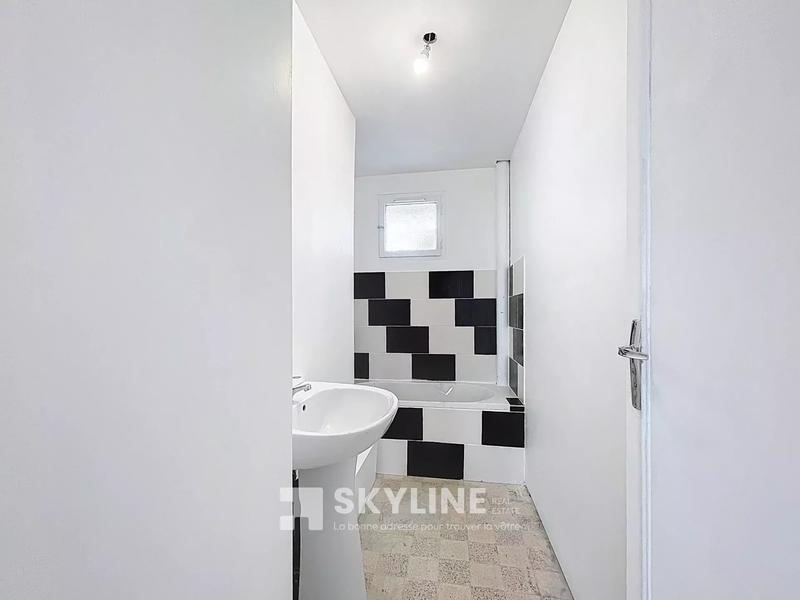 Appartement - 63 m² - 4 pièces