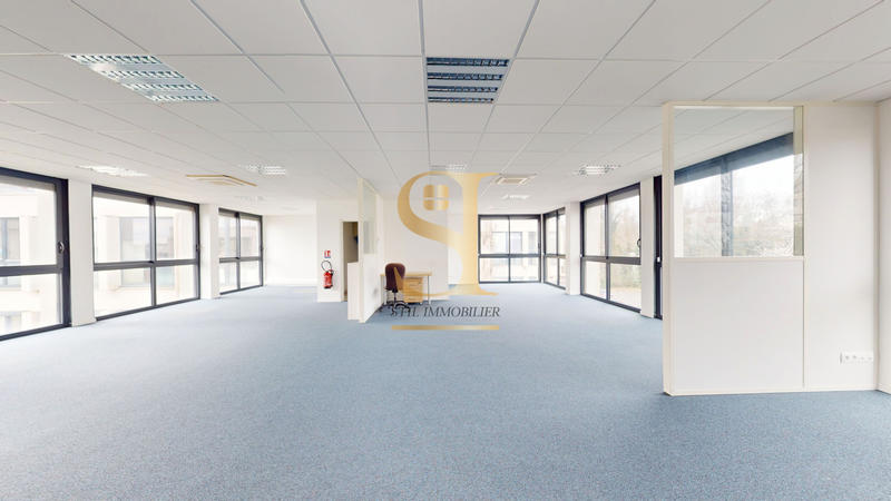 Bureau - 490 m² - 13 pièces