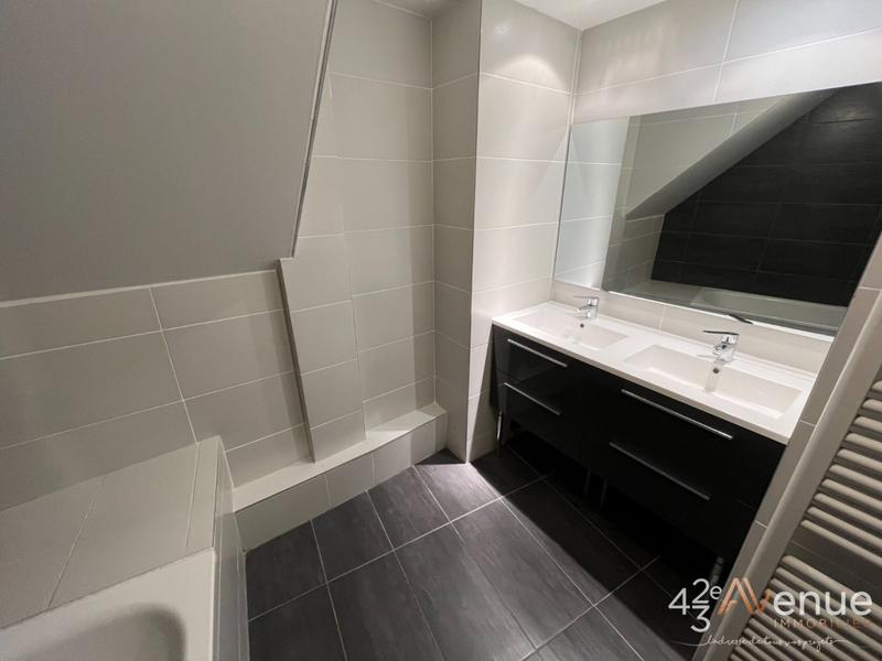 Appartement - 114 m² - 5 pièces