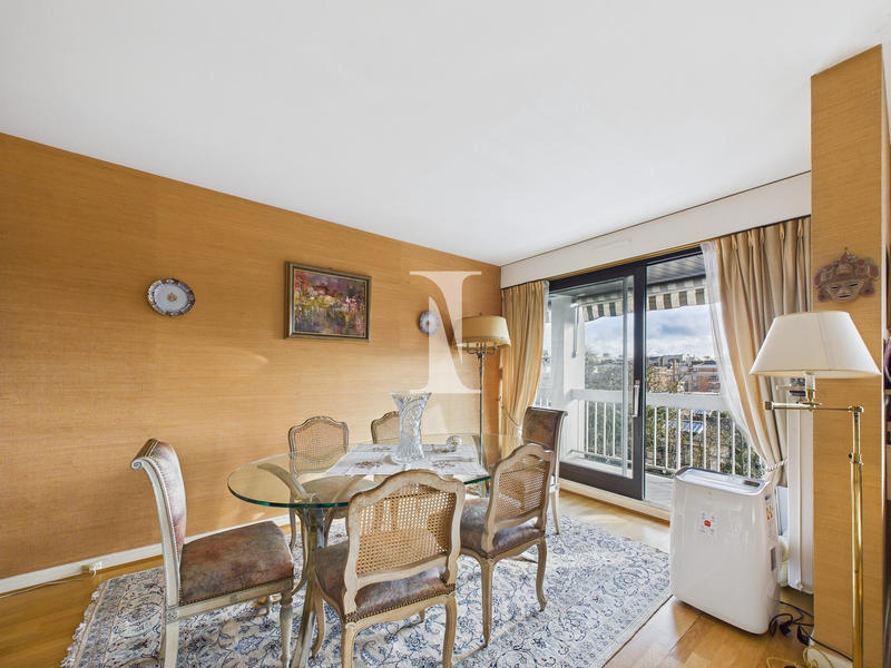 Appartement - 123 m² - 5 pièces