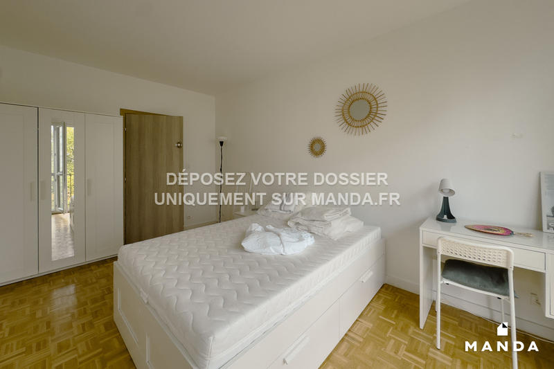 Chambre - 14 m² - 7 pièces