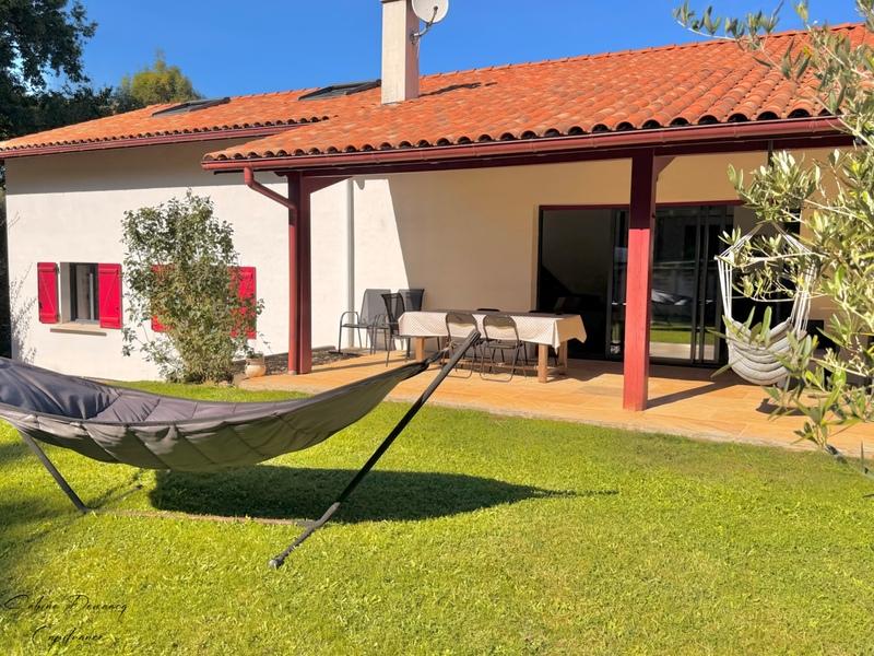 Maison - 185 m² - 5 pièces