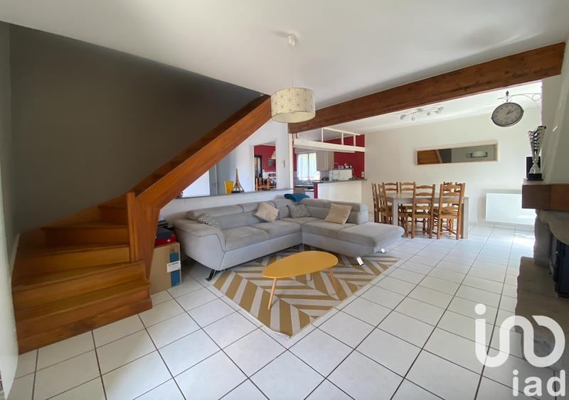 Maison - 105 m² - 5 pièces