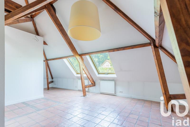 Maison - 180 m² - 7 pièces