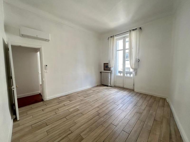 Appartement - 124 m² - 5 pièces