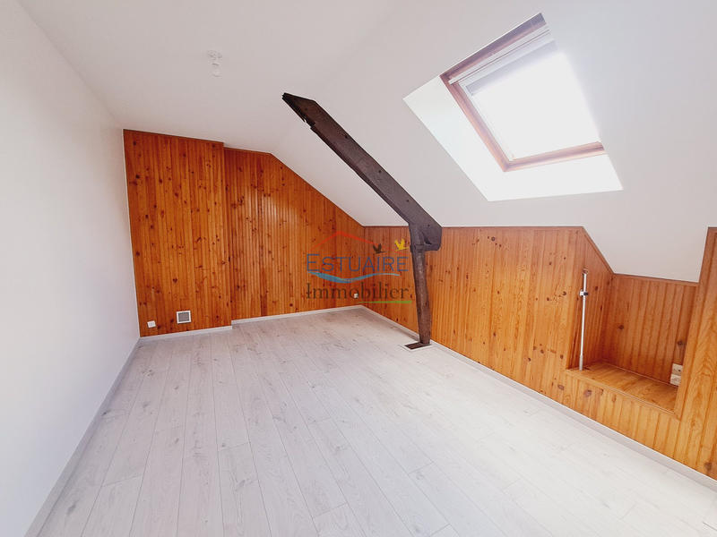 Maison - 93 m² - 4 pièces