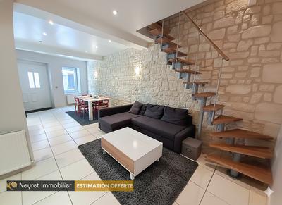 Triplex - 127 m² - 6 pièces