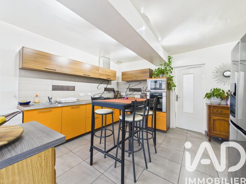 Maison - 170 m² - 5 pièces