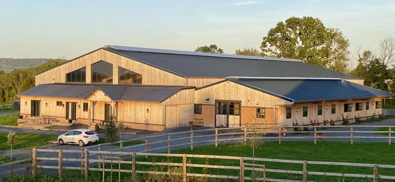 Maison - 285 m² - 5 pièces