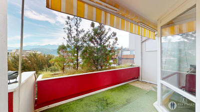 Appartement - 82 m² - 4 pièces