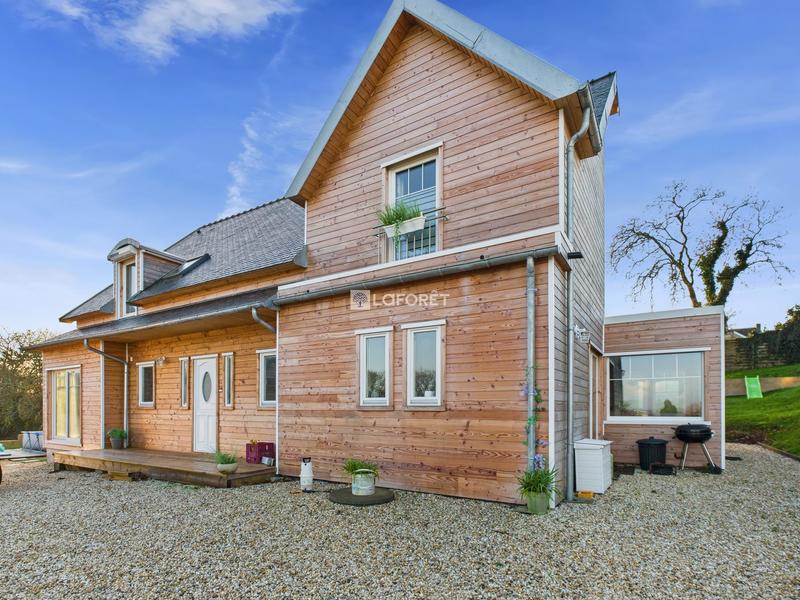 Maison contemporaine - 180 m² - 7 pièces