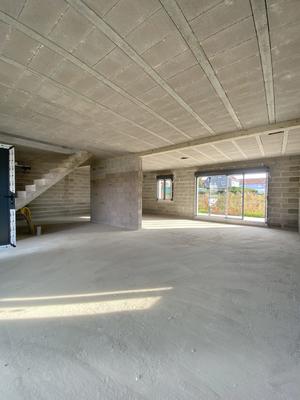 Maison - 143 m² - 6 pièces