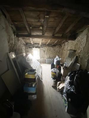 Maison de bourg - 100 m² - 3 pièces