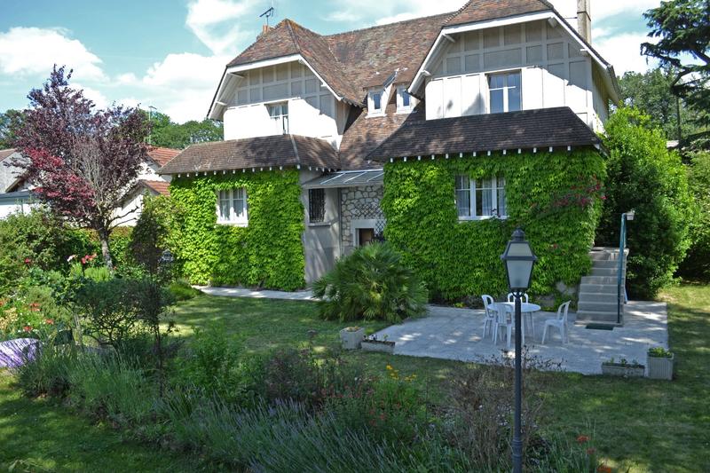 Maison - 212 m² - 6 pièces