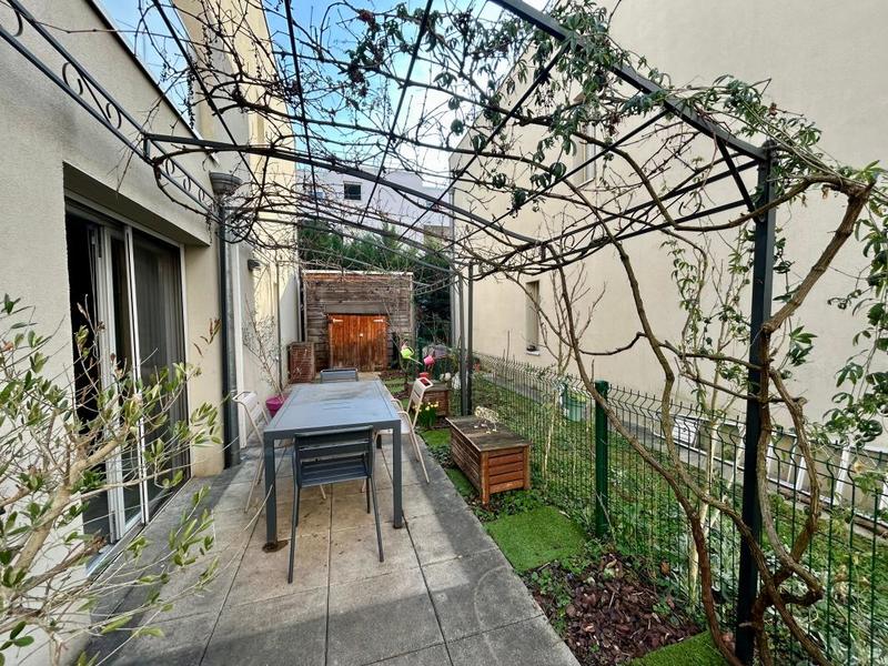 Appartement - 64 m² - 3 pièces