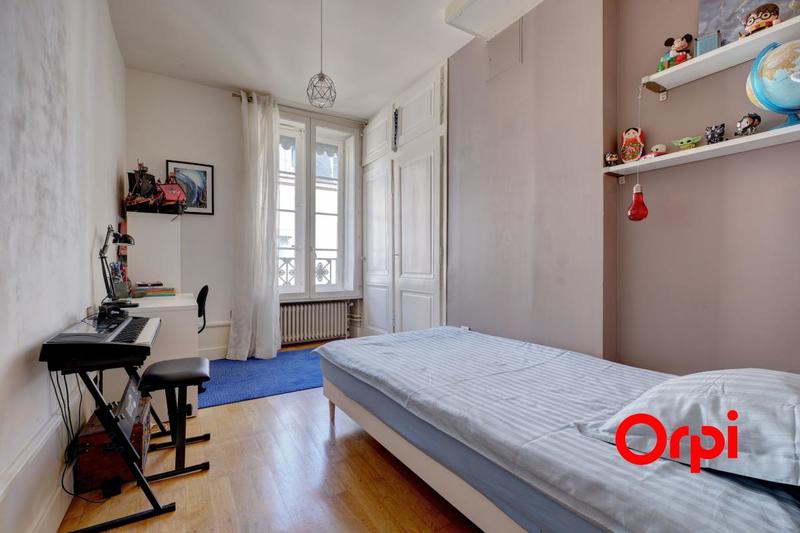 Appartement - 129 m² - 4 pièces
