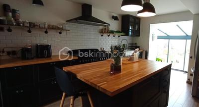 Maison - 157 m² - 5 pièces