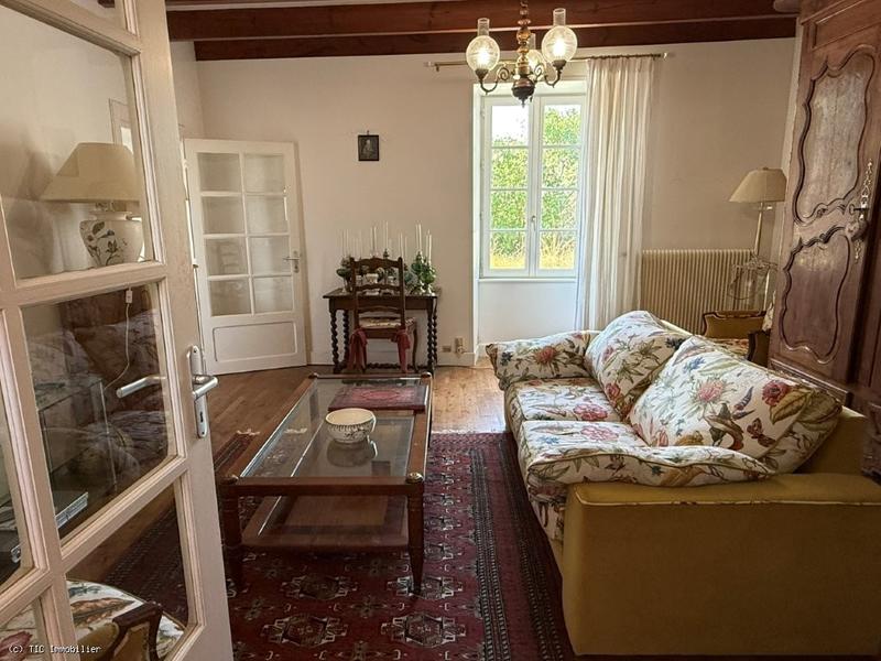 Maison de village - 161 m² - 7 pièces