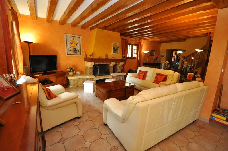 Maison - 296 m² - 8 pièces